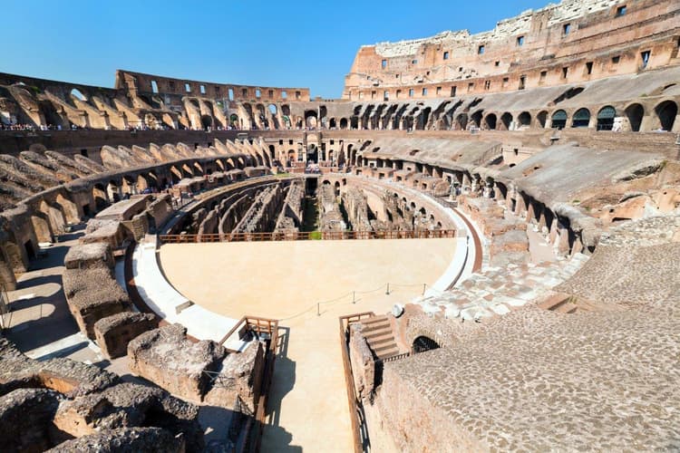 Beeld - Discovering Rome