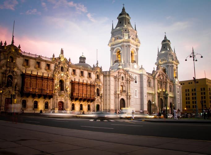 صورة - Explore Peru – 11 Days: Lima, Colca Valley, Puno, Cusco, Machu Picchu with Domestic Flights, French-speaking guide