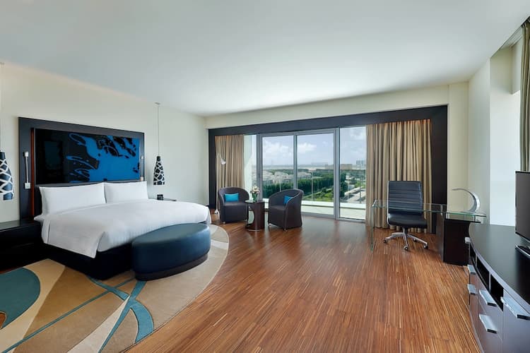 Imagine - 4 Days ABU DHABI (5* - Marriott Hotel Al Forsan - BB)