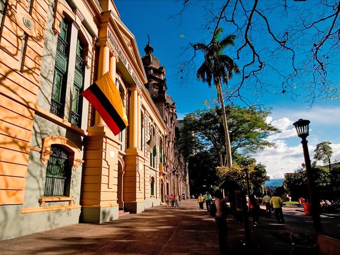 Imagen - Descubre Bogotá y Medellín con bmtours