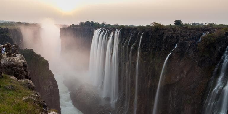 图像 - Journeys: Kruger, Victoria Falls & Namibia