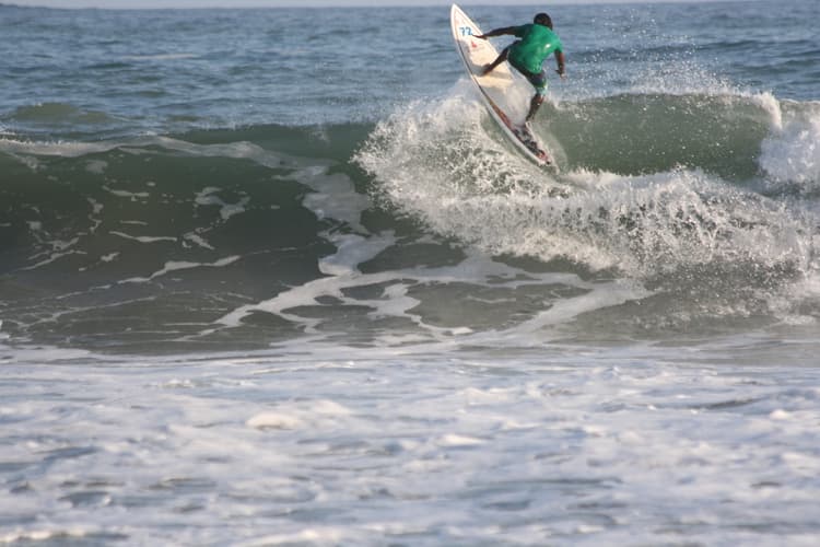 Image - Onda Deluxe Surf en Costa Rica - Self drive (seguro todo incluido)