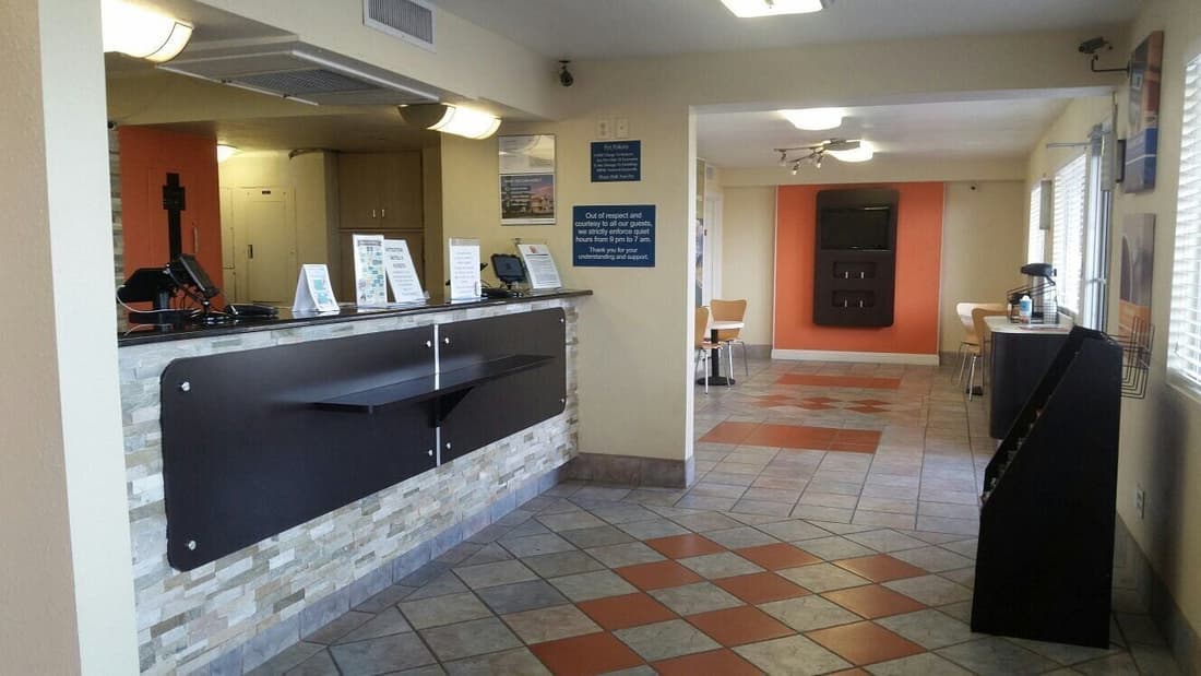 Motel 6 Holbrook, AZ