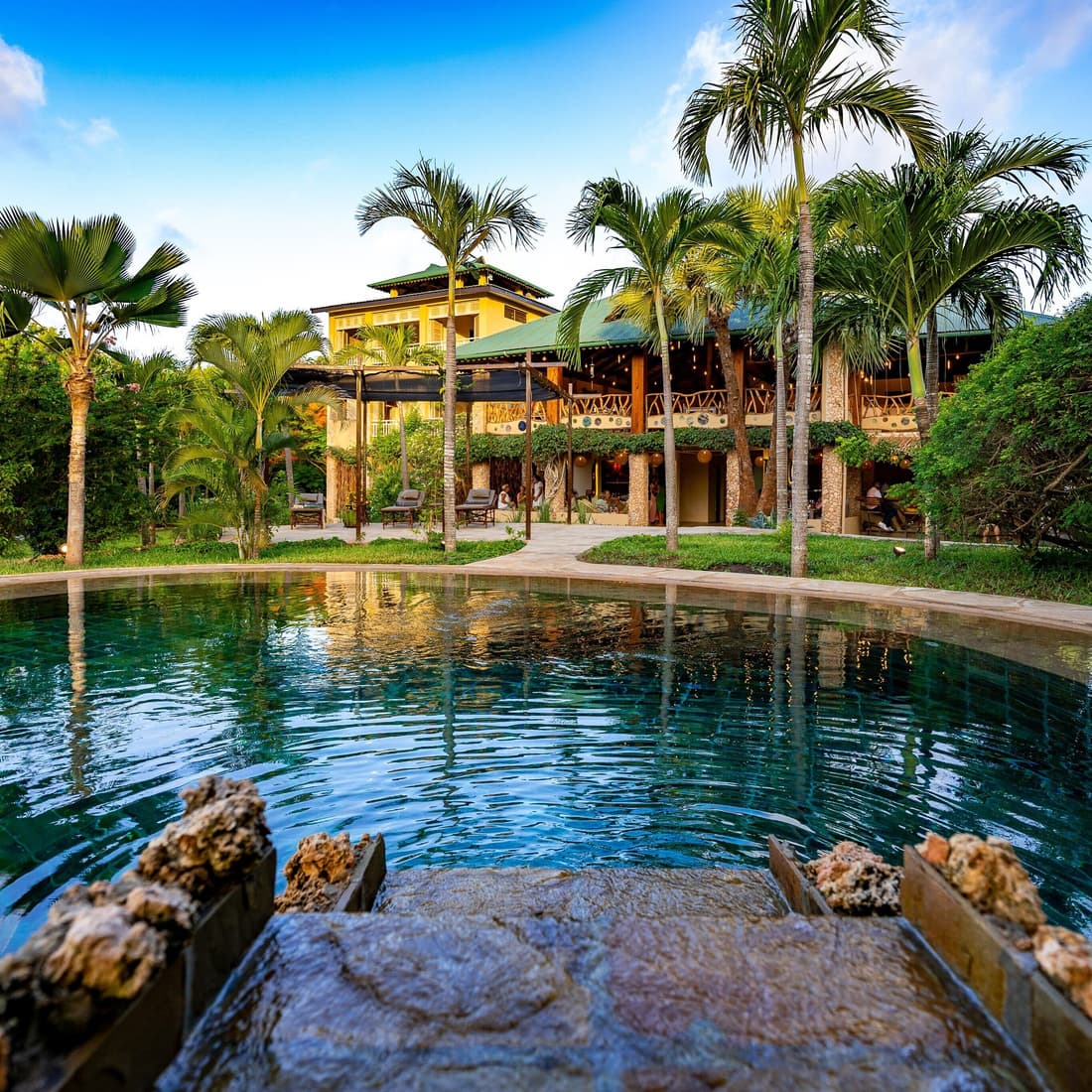 Tombo House