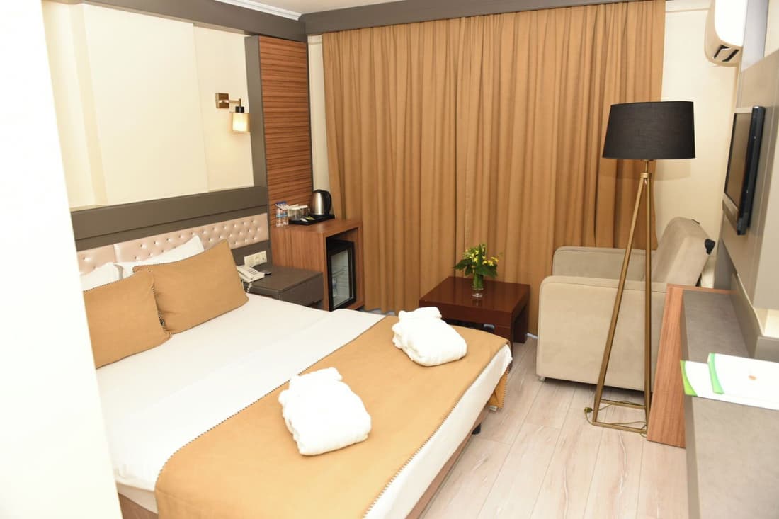 Lycus River Thermal Hotel