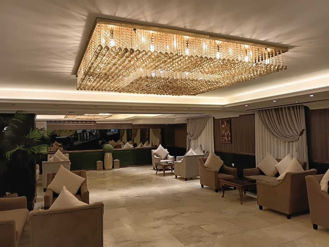 Strand Hotel