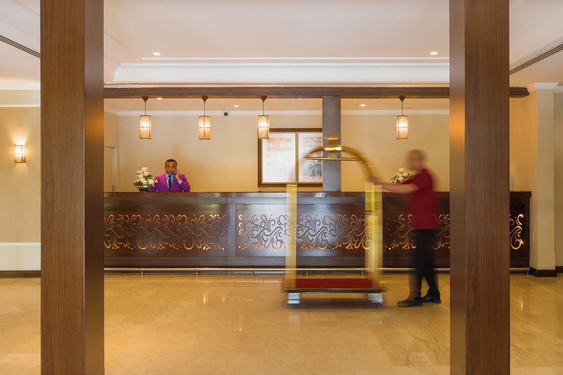 Al Falaj Hotel