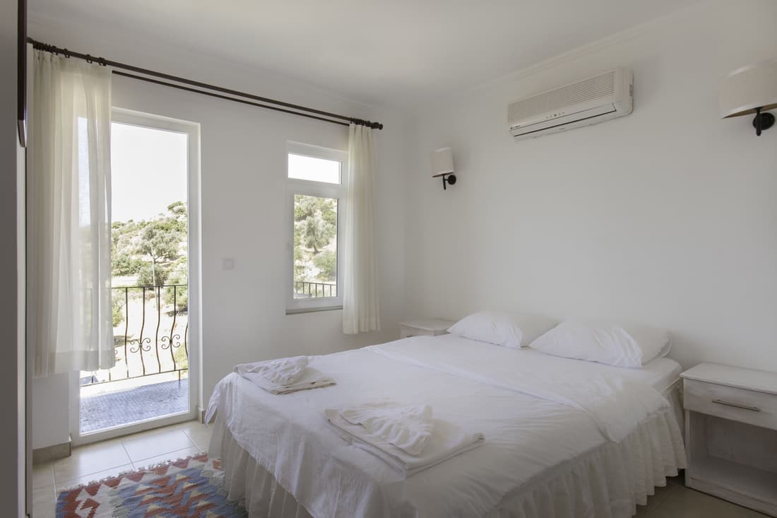 Hideaway Hotel