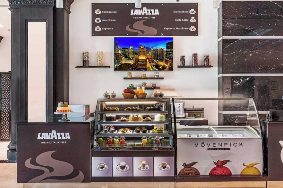 Sunday Hotel Holiday International Dubai