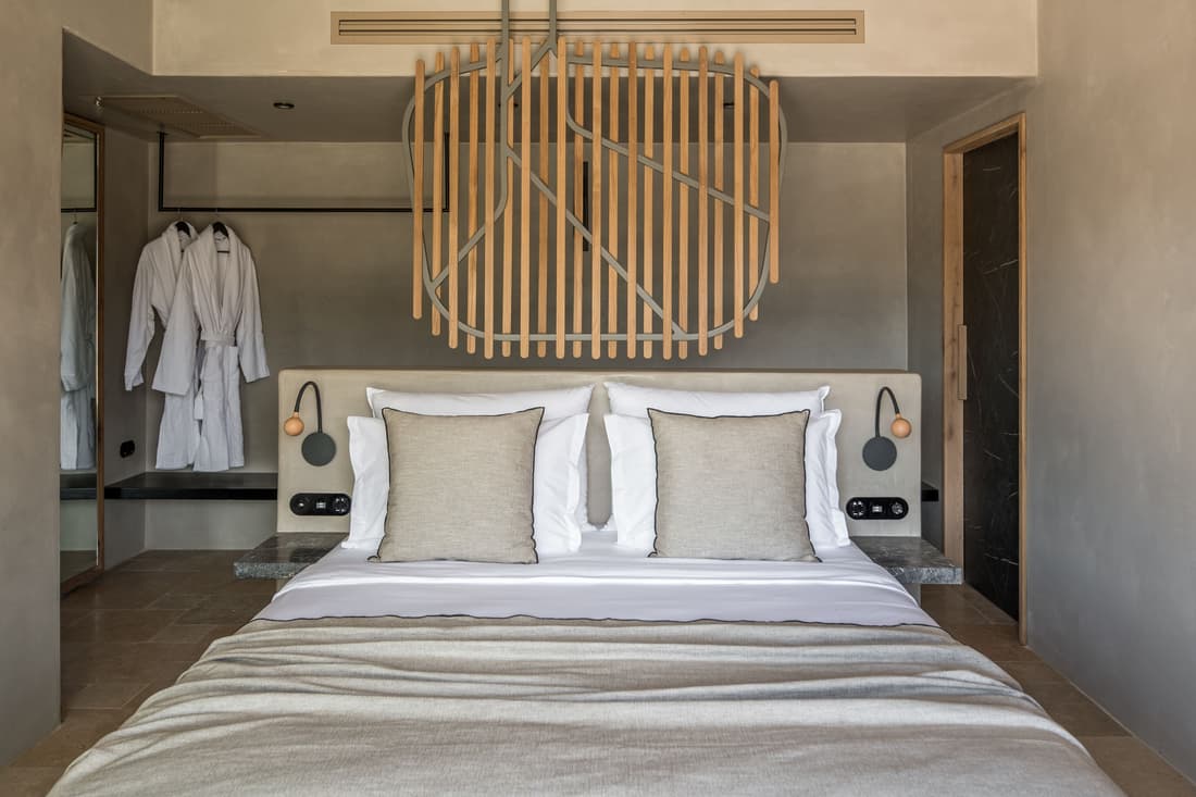 Acro Wellness Suites - Adults Only