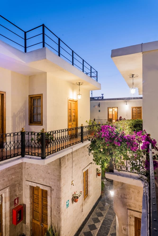 Majestad Boutique Hotel