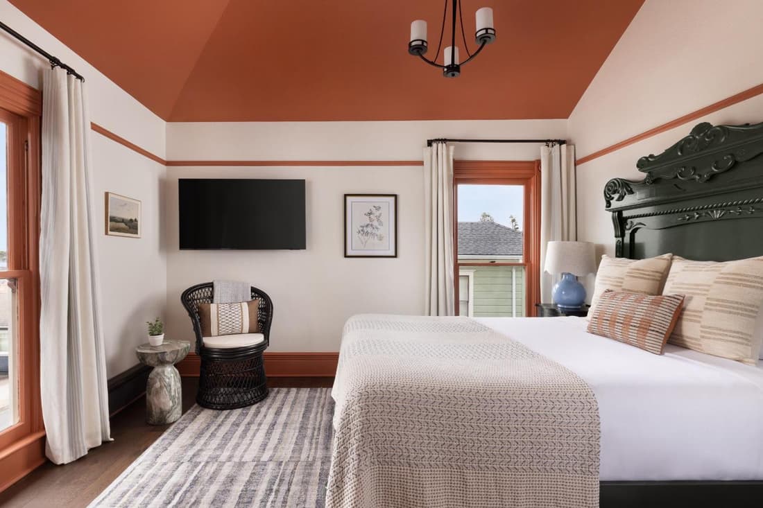 Centrella Hotel, a Kirkwood Collection Hotel