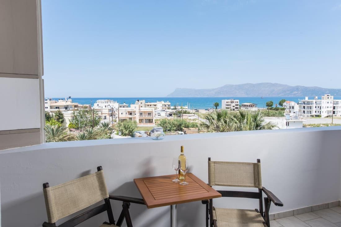 Mirtilos Studios & Apartments
