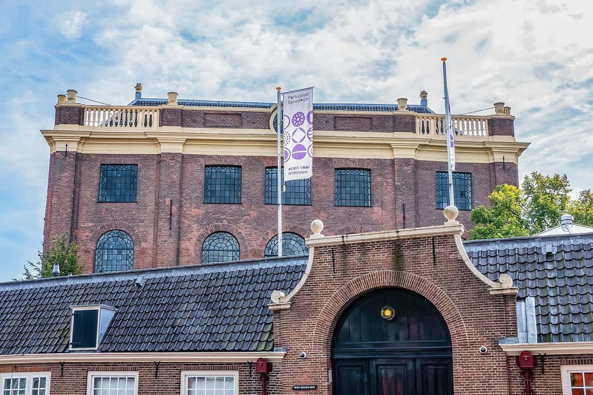 Tour de la II Guerra Mundial por el Barrio Judío