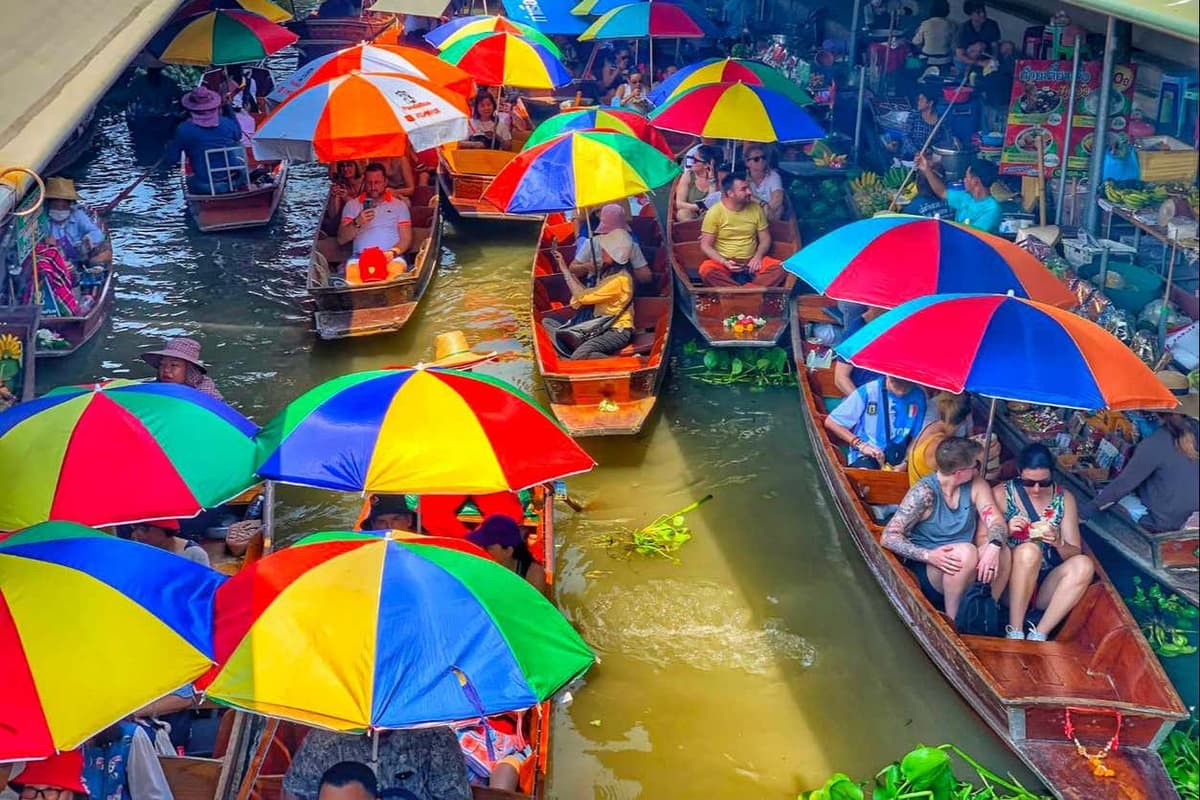 Maeklong Railway & Floating Markets Tour