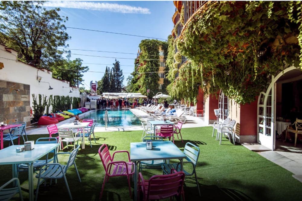 Hotel Los Angeles, Granada