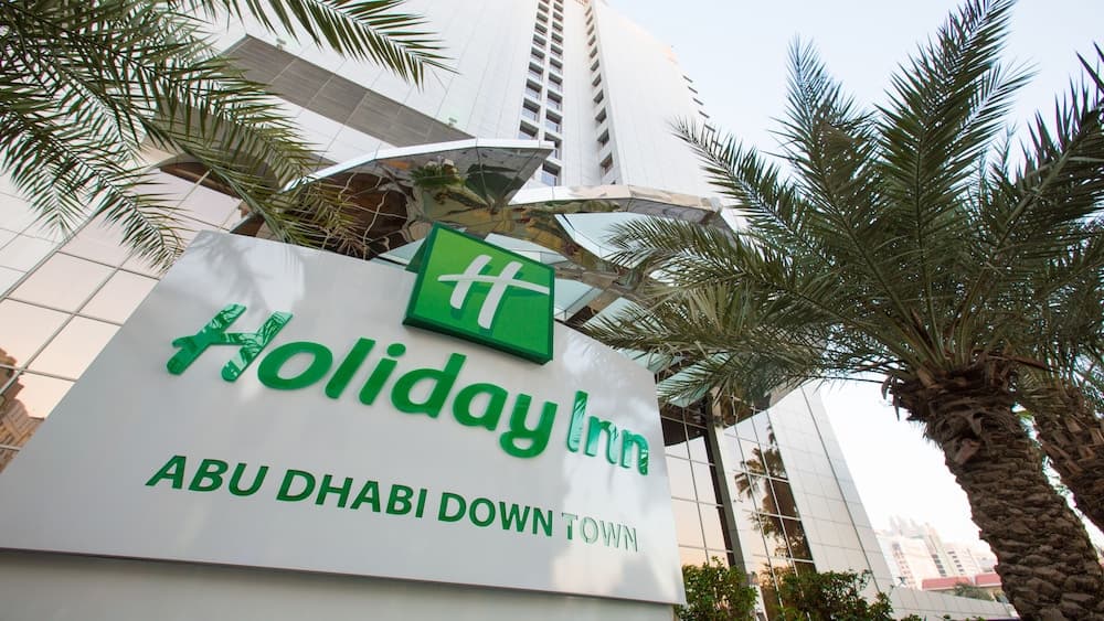 Holiday Inn Abu Dhabi Downtown, an IHG Hotel