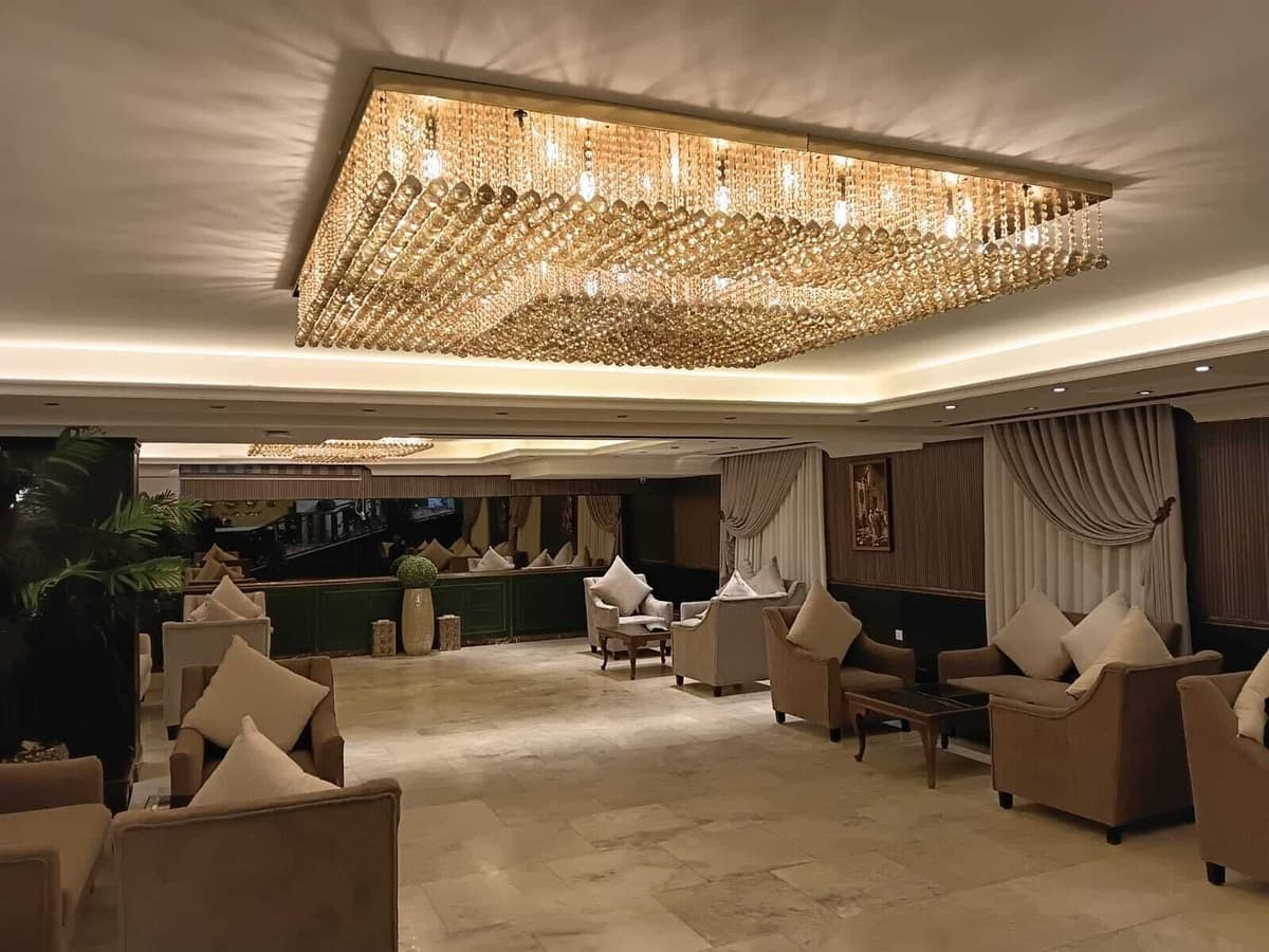 Strand Hotel