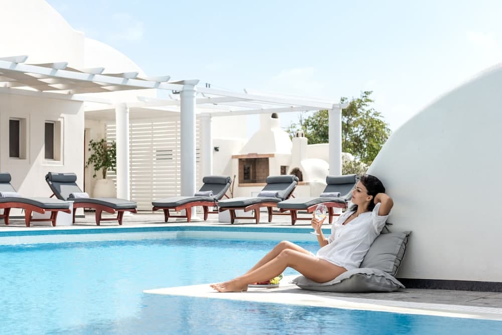 Splendour Hotel and Suites