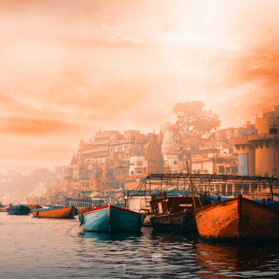 I ghat e le cerimonie religiose della mistica Varanasi  - Varanasi