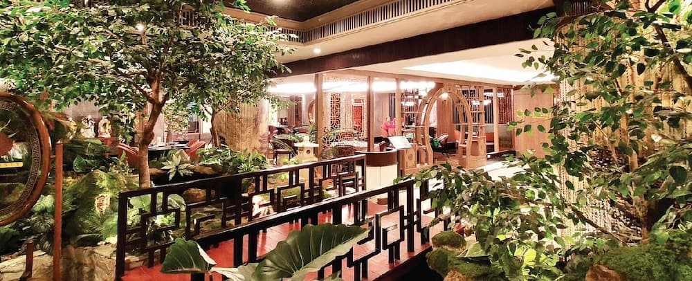 Topland Hotel & Convention Centre, Restaurant