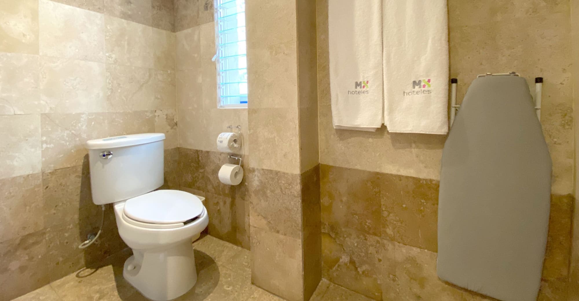 Hotel MX forum buenavista CDMX, Trademark by Wyndham