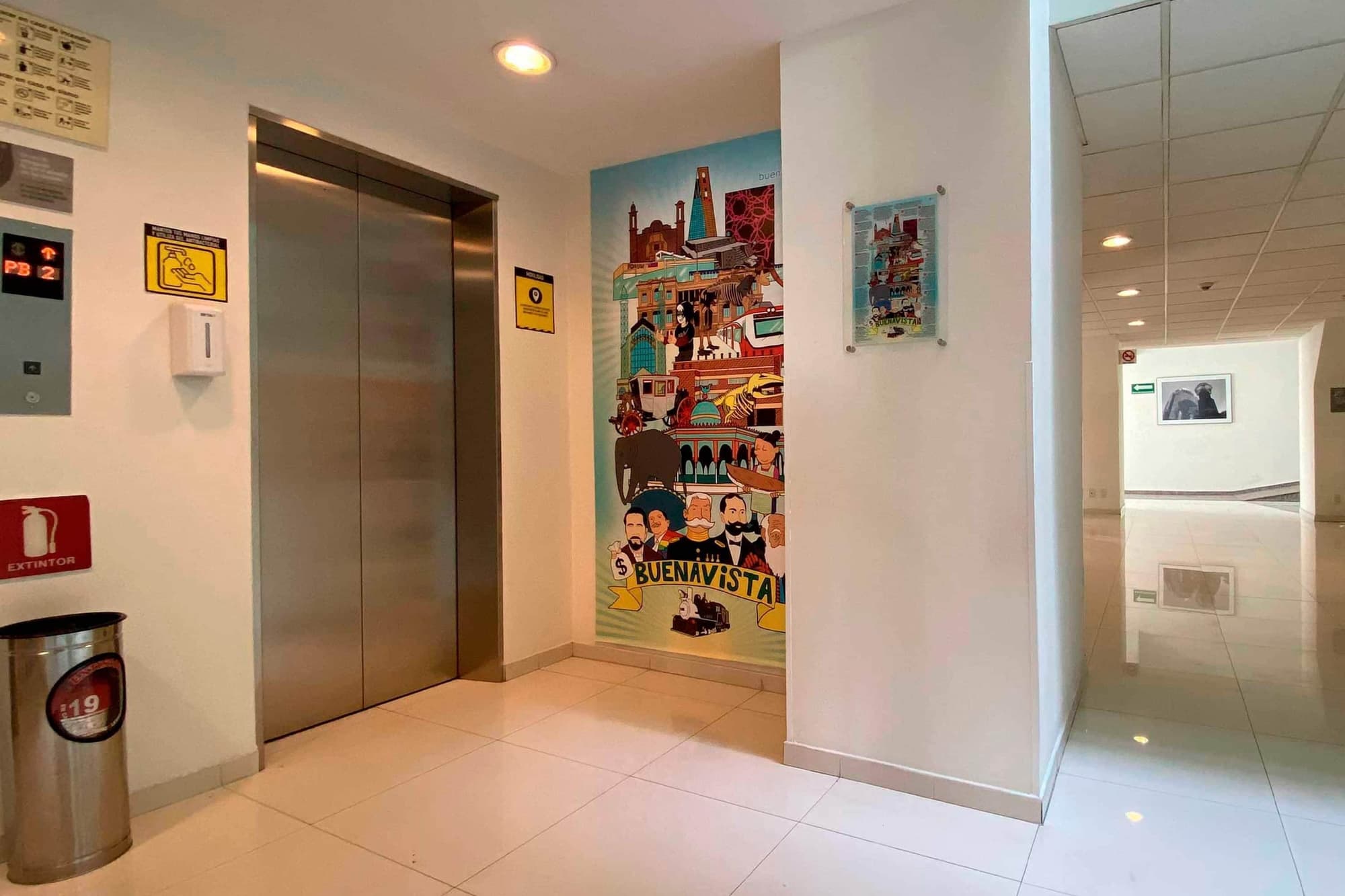 Hotel MX forum buenavista CDMX, Trademark by Wyndham