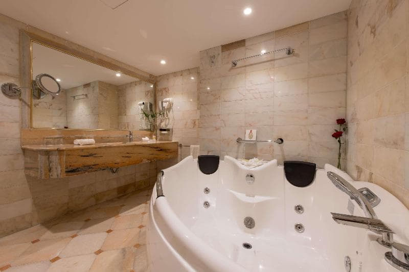 Ramada by Wyndham Continental Jeddah, Room