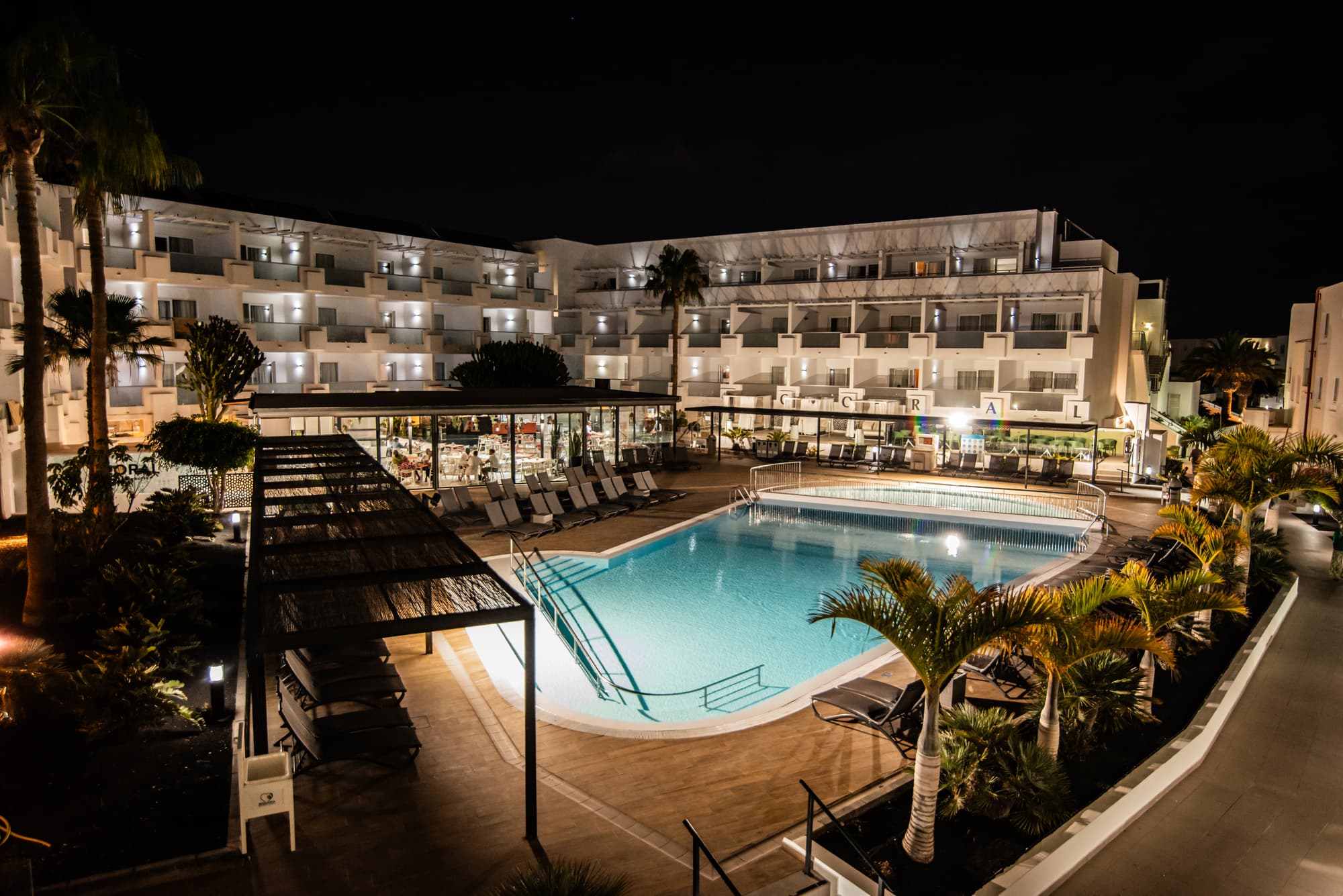 Aequora Lanzarote, Pool