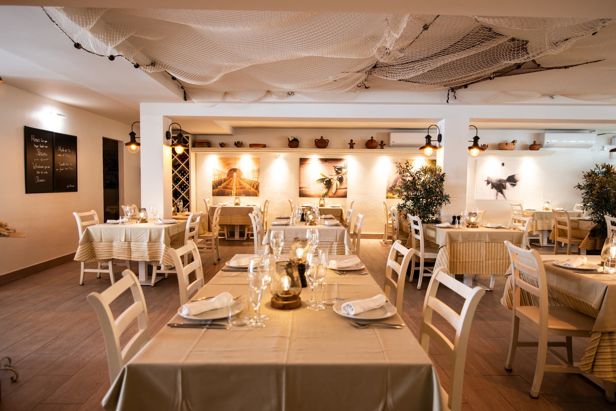 Aequora Lanzarote, Restaurant