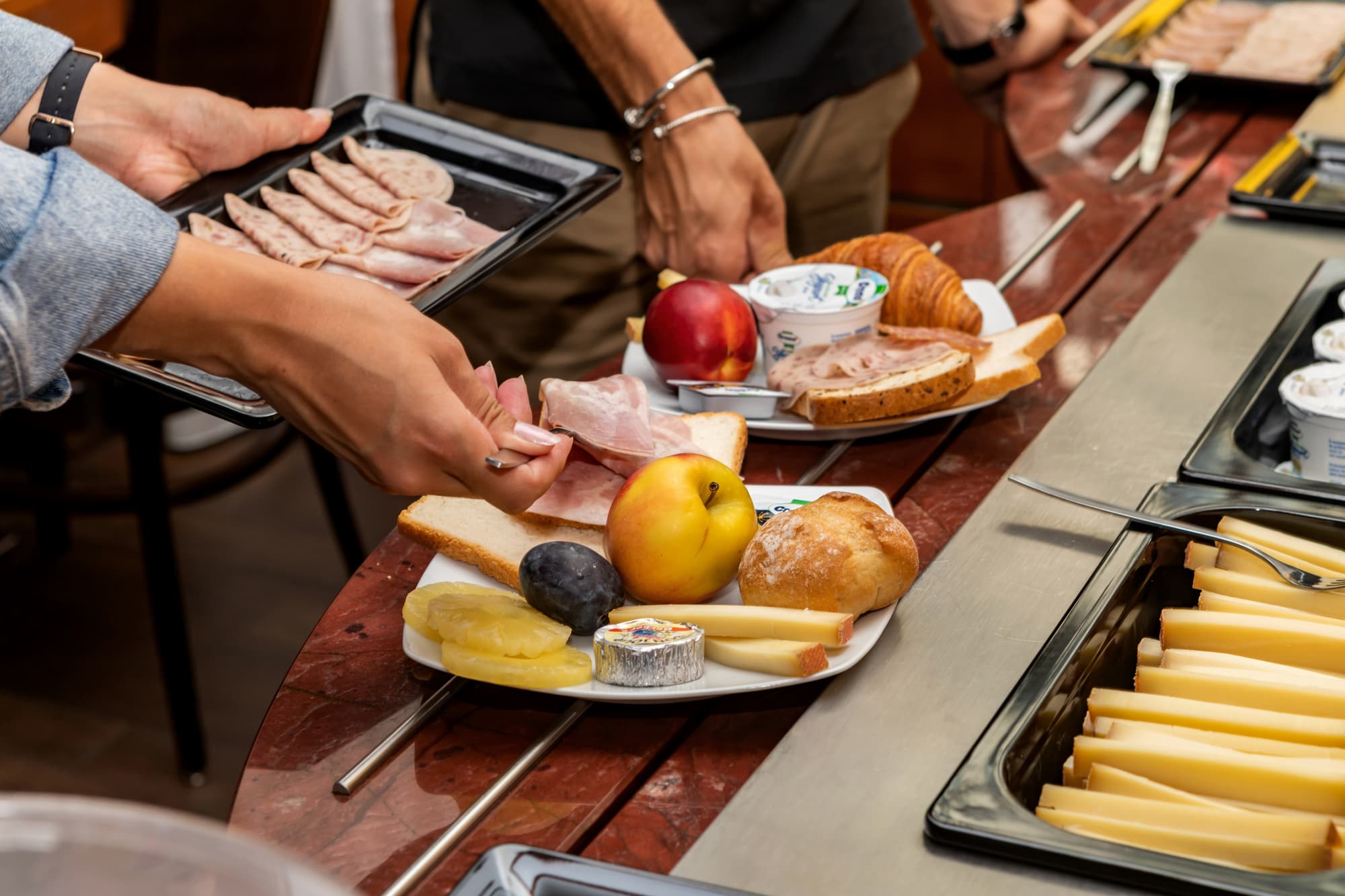 Hotel Strasbourg, Restaurant