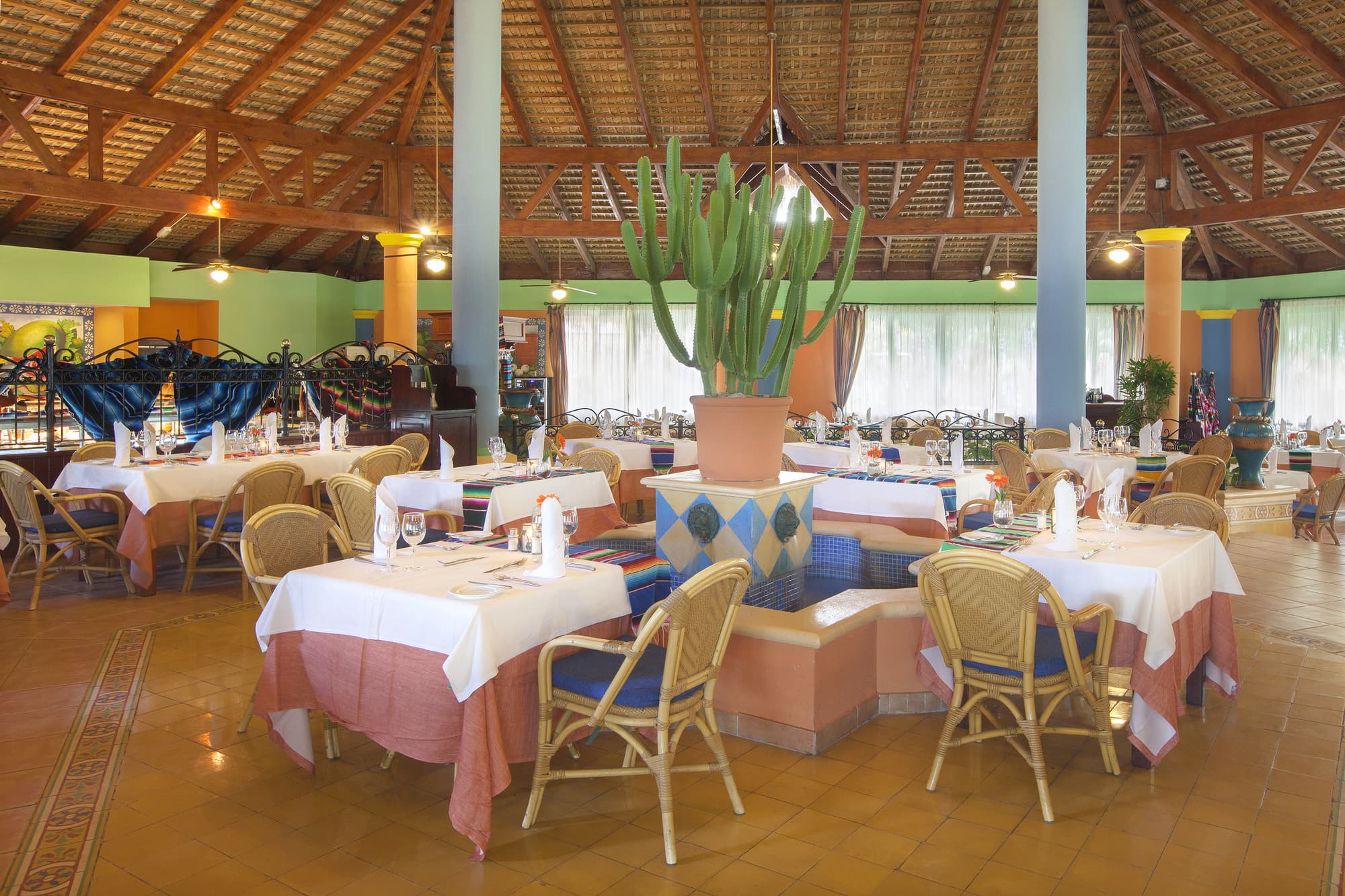 Bahia Principe Grand Punta Cana All Inclusive, Restaurant