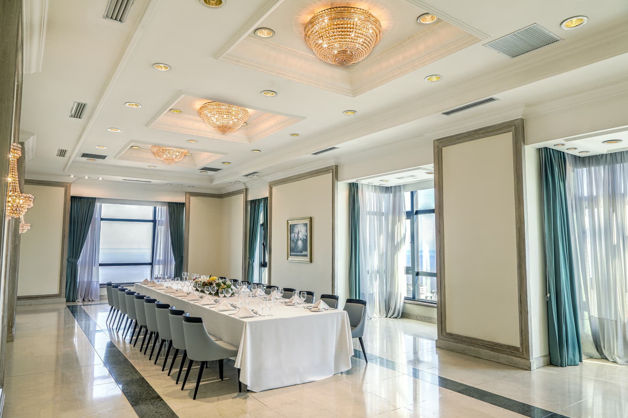 Radisson Montevideo, Conferences