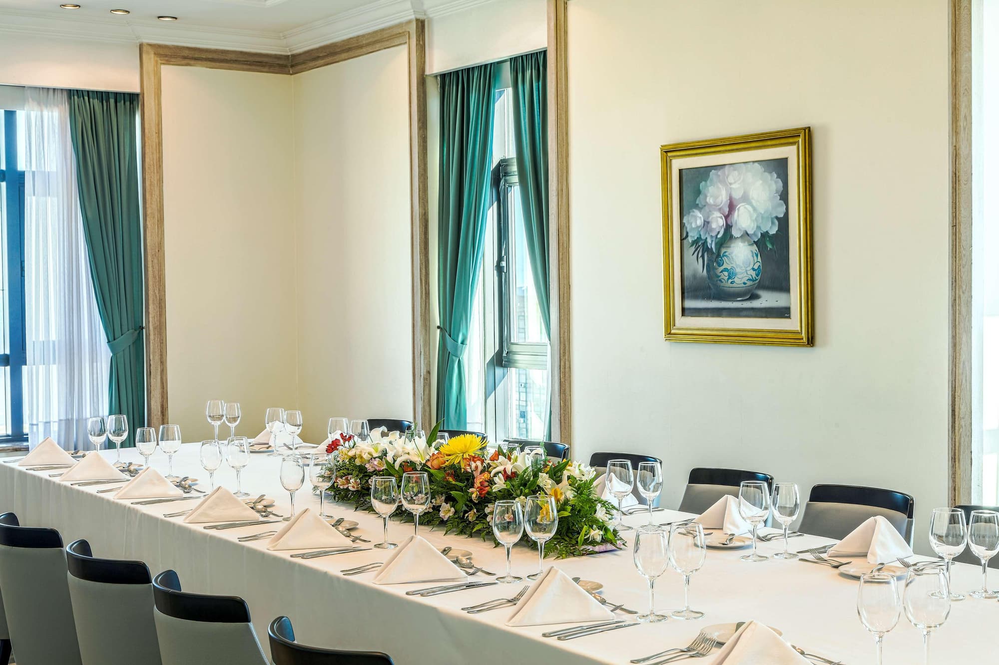 Radisson Montevideo, Conferences