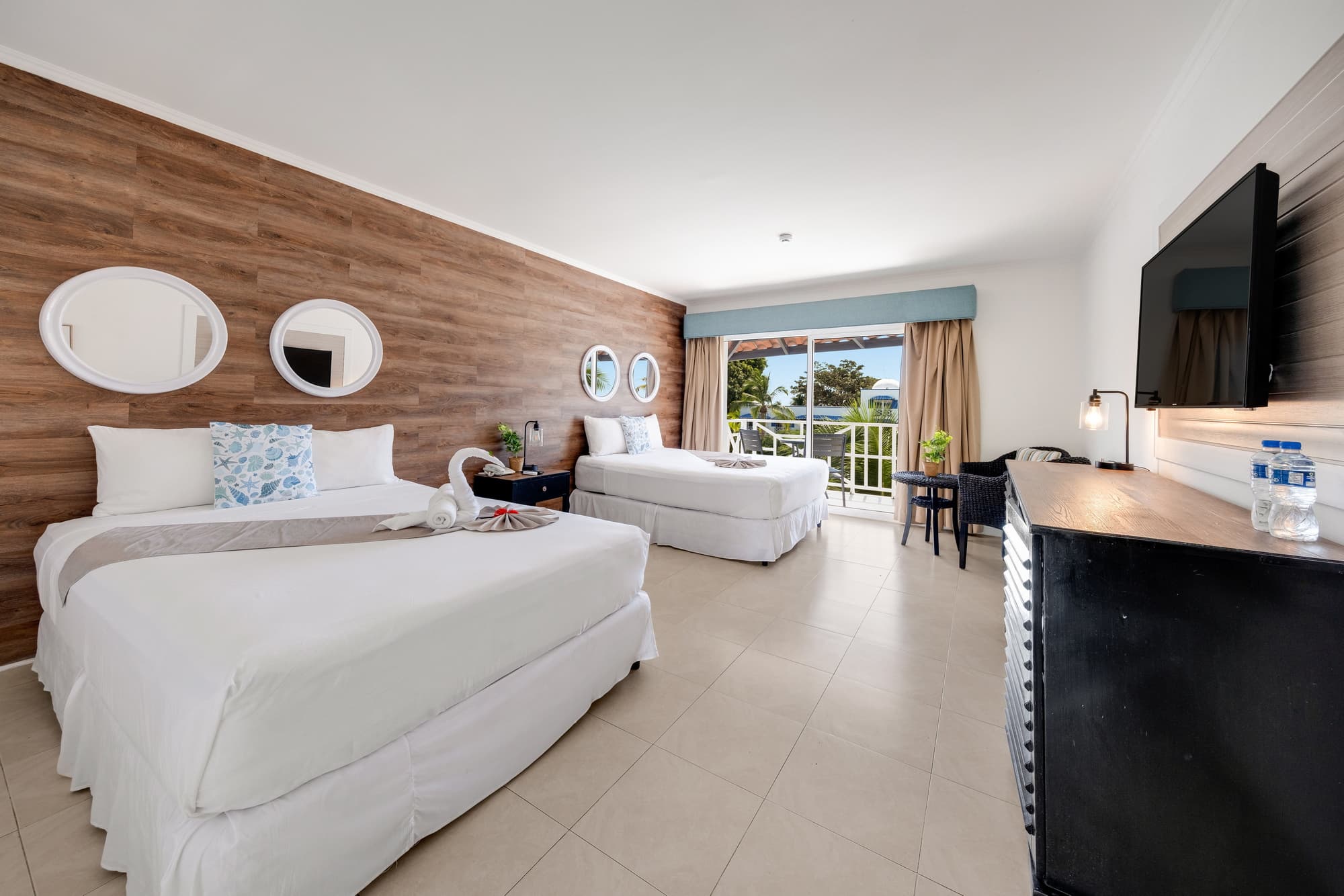 Playa Blanca All Inclusive Beach Resort, Room