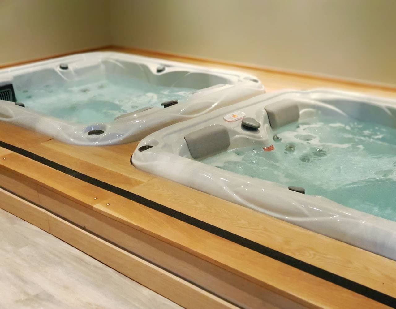 Ikones Seafront Luxury Suites, Sports and Entertainment