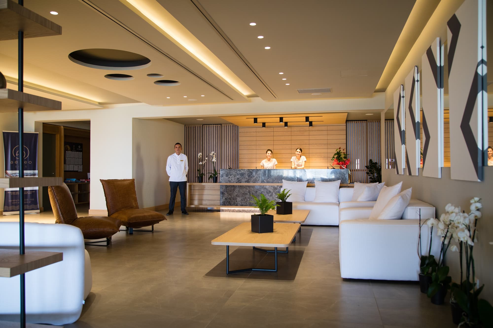 Ikones Seafront Luxury Suites, Lobby