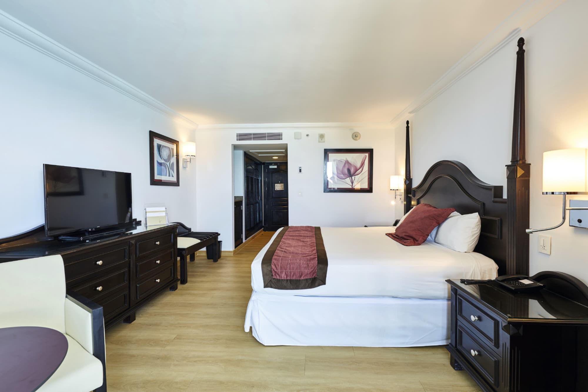 Riu Palace Paradise Island - Adults Only - AI, Room