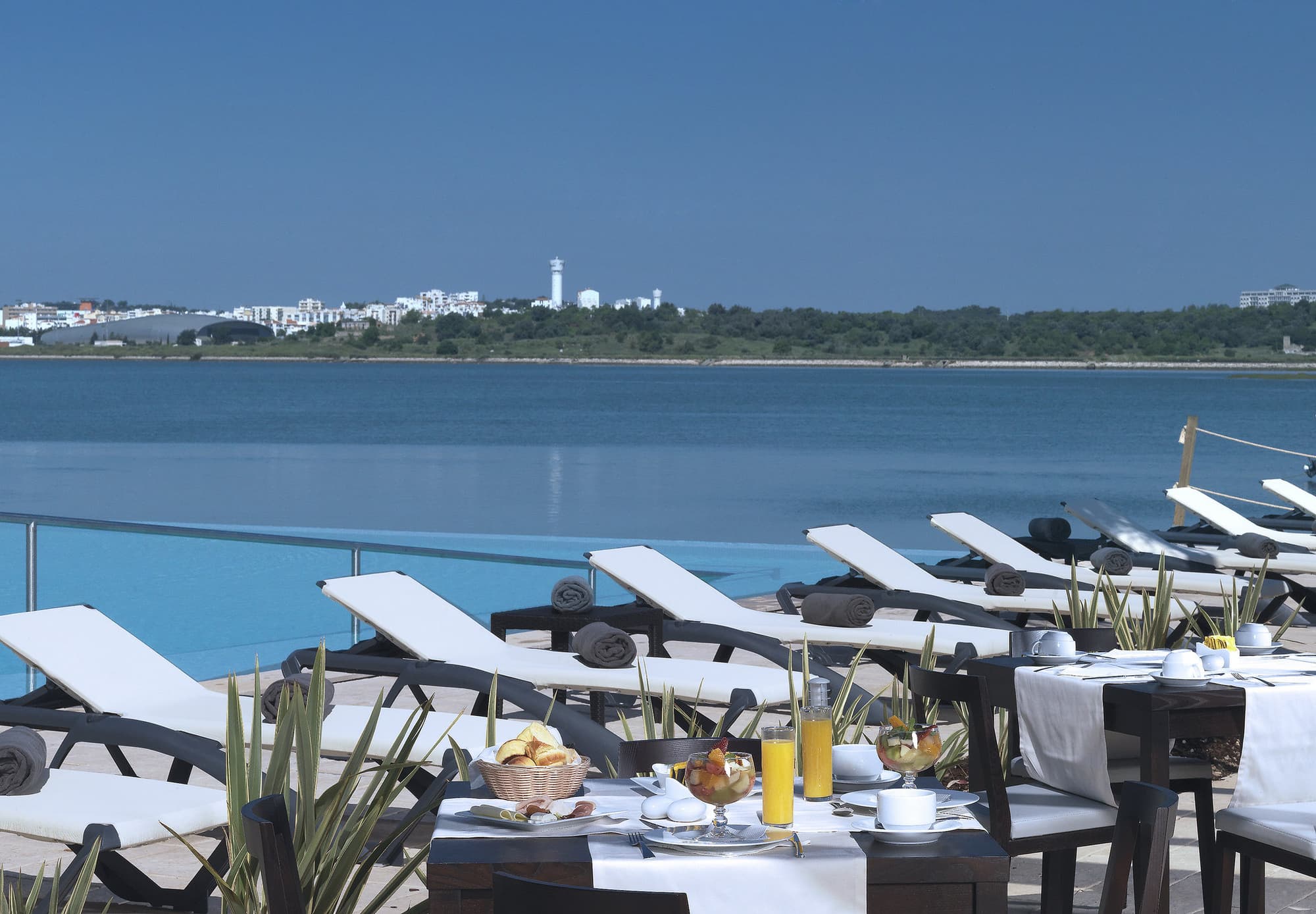 Agua Hotels Riverside, General view