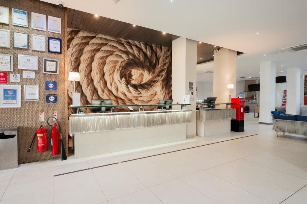 db Seabank Resort + Spa – All Inclusive, Lobby