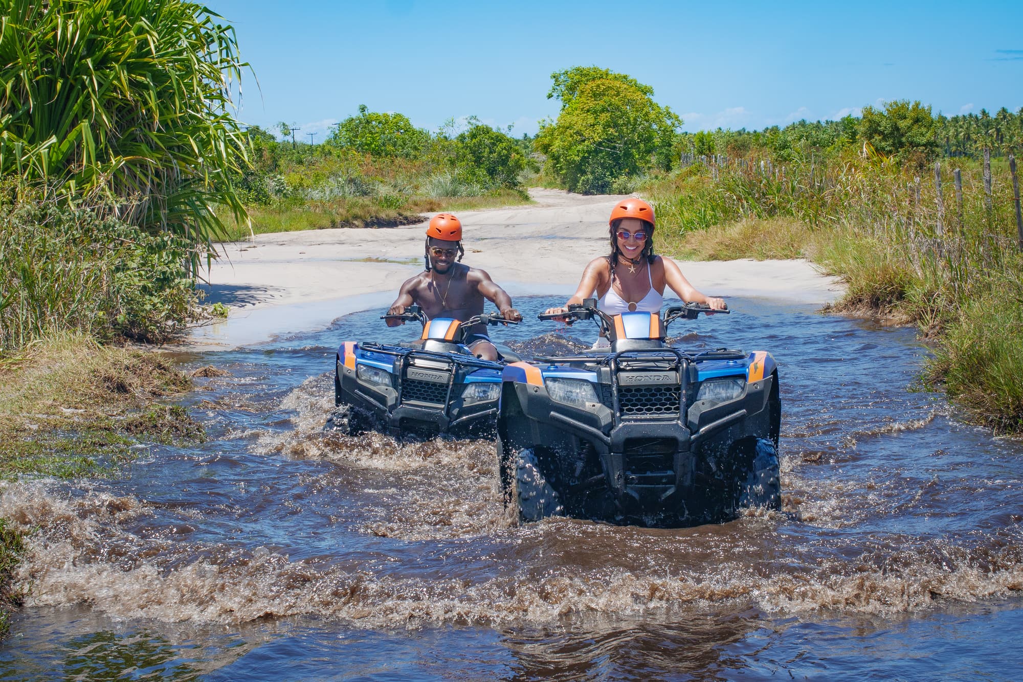 Village Paraíso Tropical, Sports and Entertainment