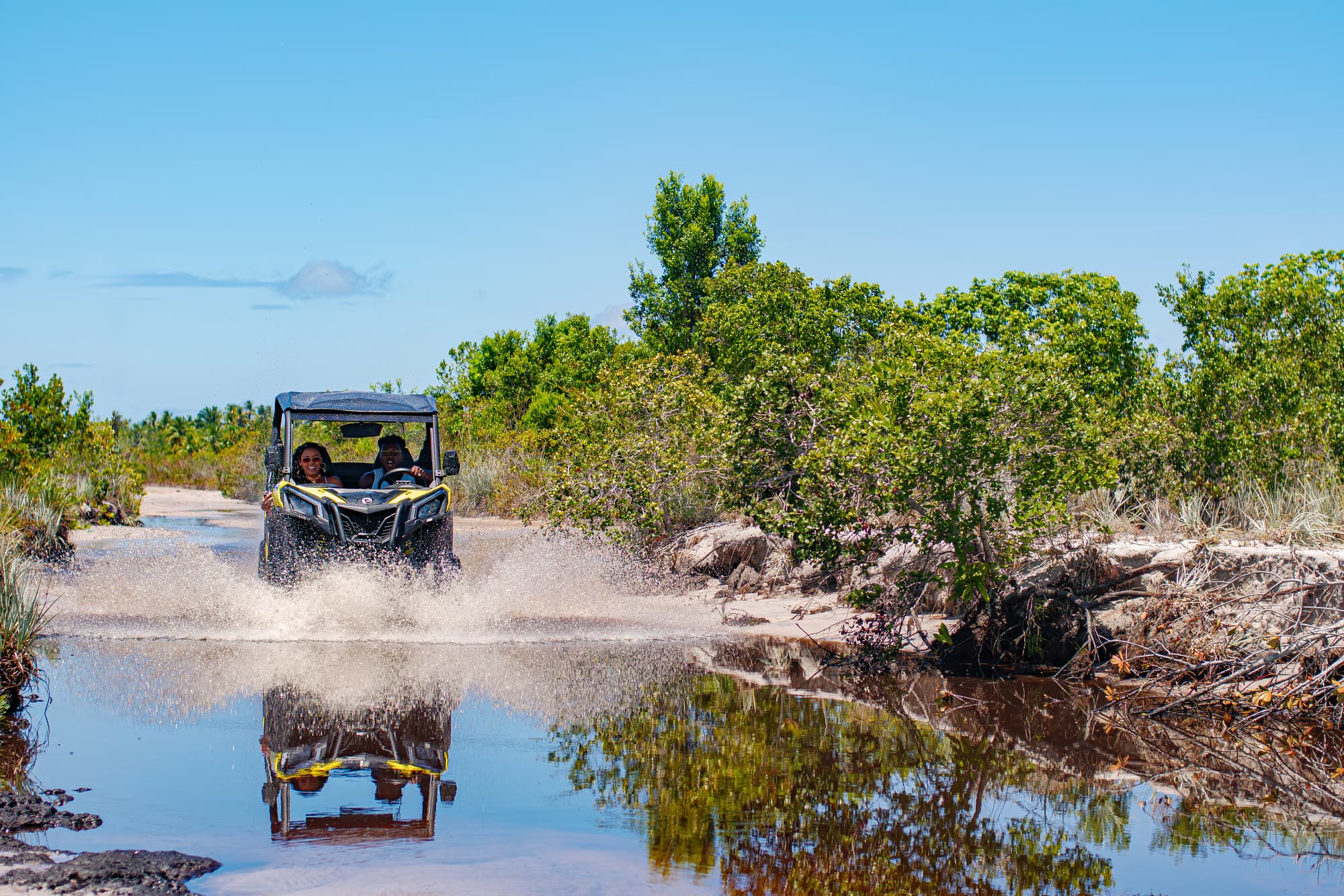 Village Paraíso Tropical, Sports and Entertainment