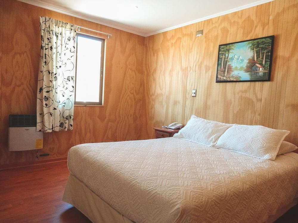 Iorana Tolache, General view