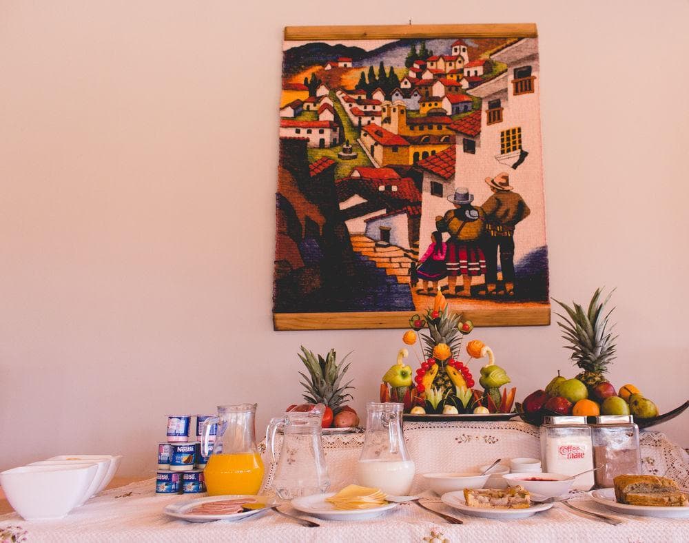 Iorana Tolache, General view