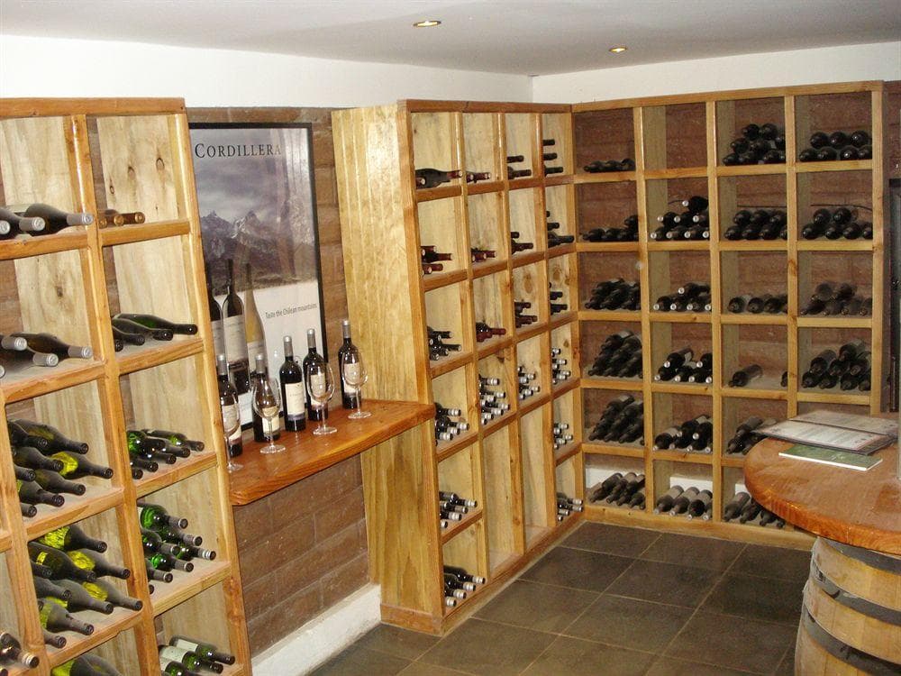 Iorana Tolache, General view