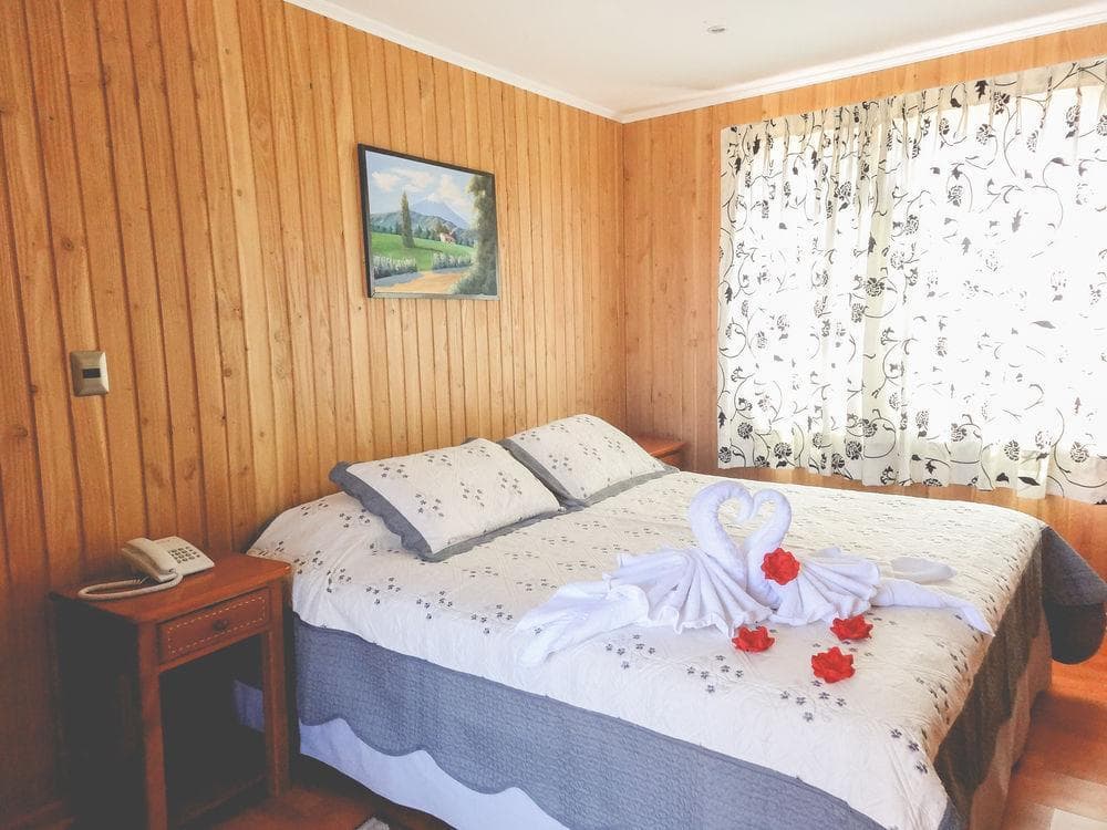 Iorana Tolache, General view