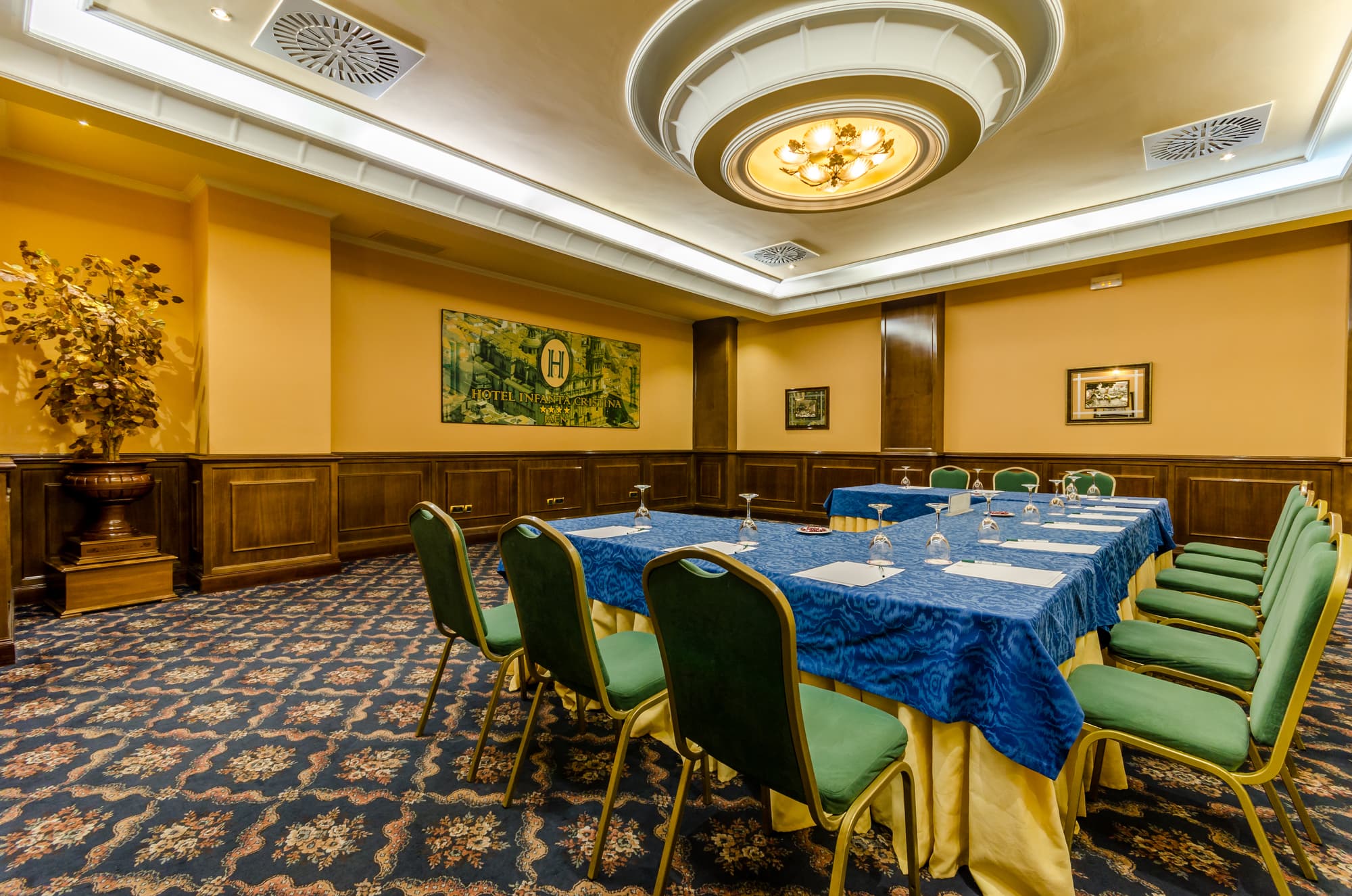 Infanta Cristina, Conferences