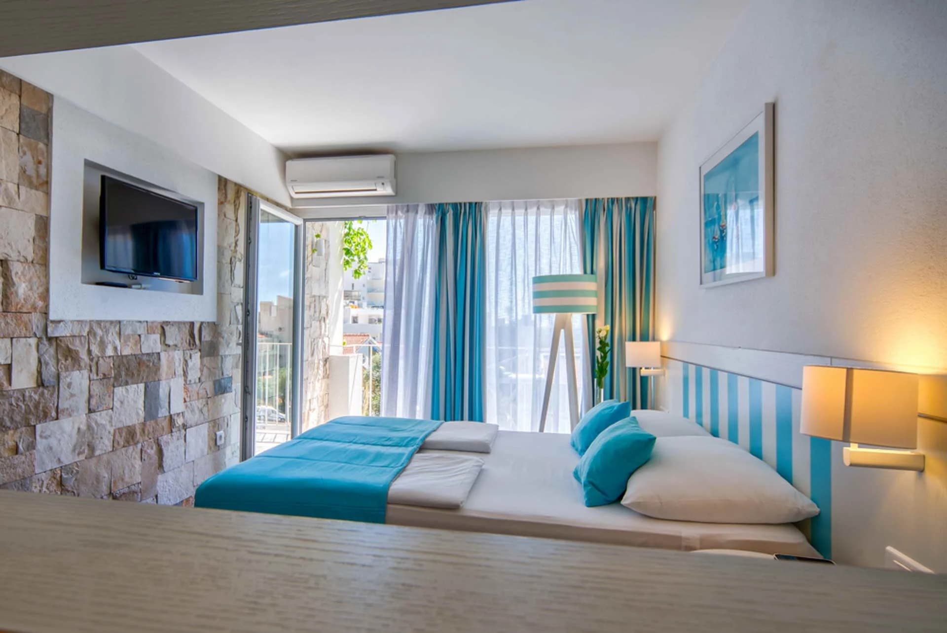 Castellastva Hotel