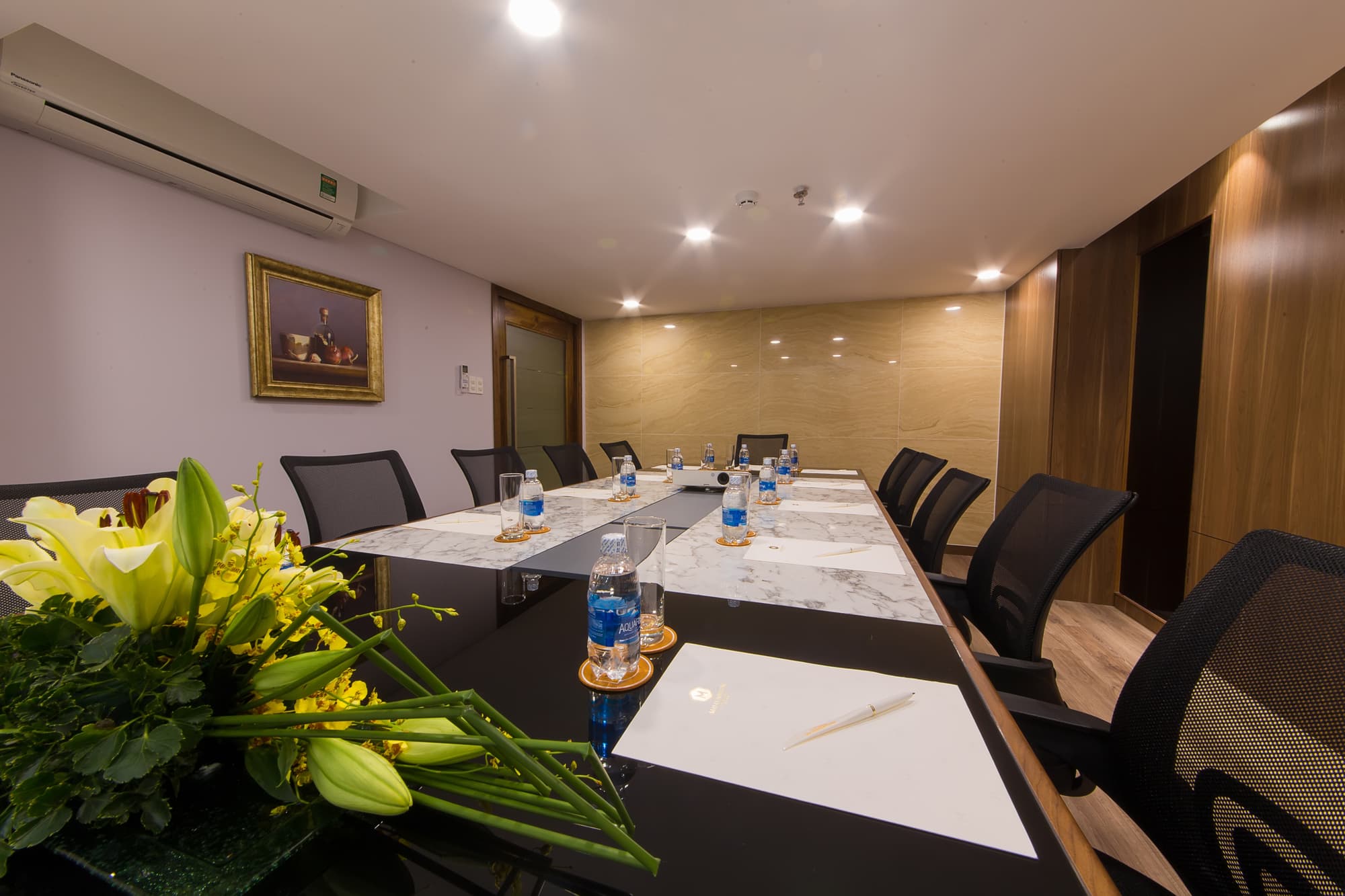 Adora Mira Hotel, Conferences