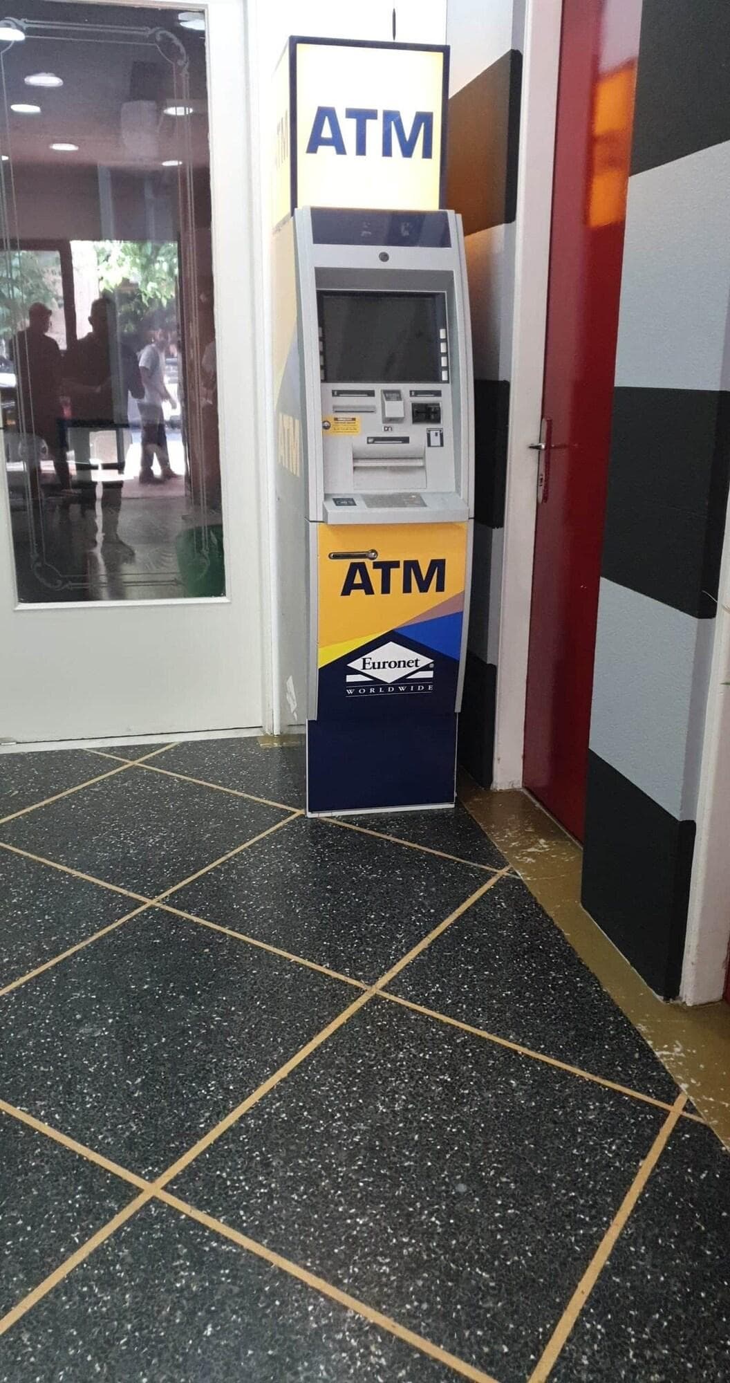 Orpheus Hotel, Sports and Entertainment